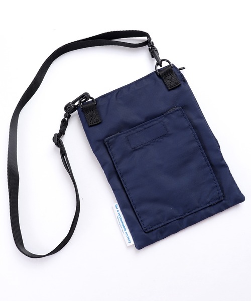 FUNALIVE（ファンアライブ）の「propellerheads　撥水リサイクルナイロンミニポーチショルダー（ショルダーバッグ・レディース・ブラック/ベージュ/ネイビー/グレー/カーキ・FREE）」の15枚目の写真