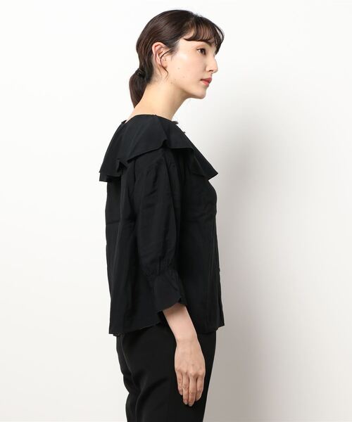 Samansa Mos2 blue（サマンサモスモスブルー）の「前後2wayラッフルフリルブラウス（シャツ/ブラウス・レディース・ブラック/ブラウン/オフホワイト・ﾌﾘ-）」の4枚目の写真