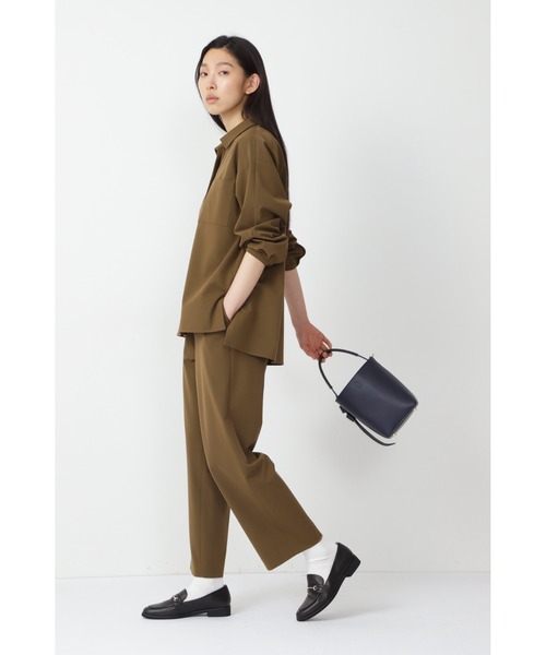 human woman（ヒューマンウーマン）の「◆T/R２WAYストレッチブラウス（シャツ/ブラウス・レディース・ブラウン/グレー系その他・MEDIUM）」の4枚目の写真