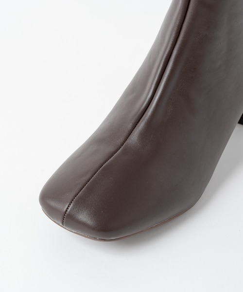 Rewde（ルゥデ）の「スクエアショートブーツ（1R18-BT1865）（ブーツ・レディース・ブラック/キナリ/ダークブラウン・L/M/LL/S）」の15枚目の写真