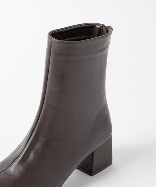 Rewde（ルゥデ）の「スクエアショートブーツ（1R18-BT1865）（ブーツ・レディース・ブラック/キナリ/ダークブラウン・L/M/LL/S）」の18枚目の写真