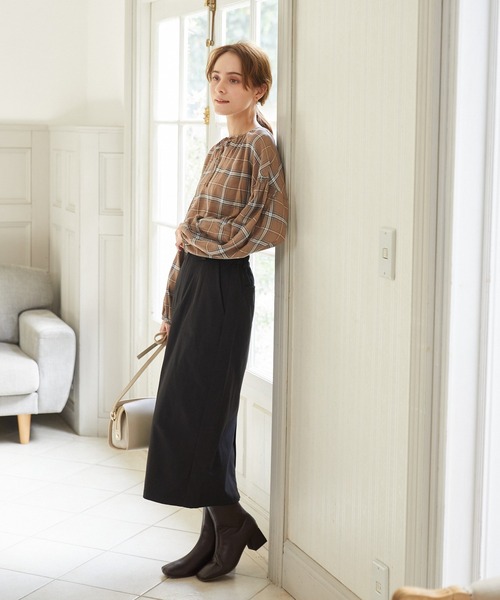 Rewde（ルゥデ）の「スクエアショートブーツ（1R18-BT1865）（ブーツ・レディース・ブラック/キナリ/ダークブラウン・L/M/LL/S）」の8枚目の写真