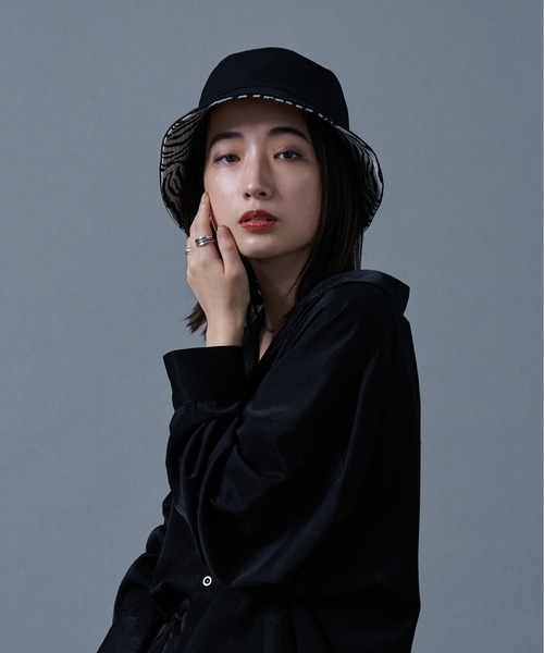 Ellno Loset(エルノロゼット)の「リバーシブルバケットハット(ハット・レディース・ブラック・FREE)」の7枚目の写真