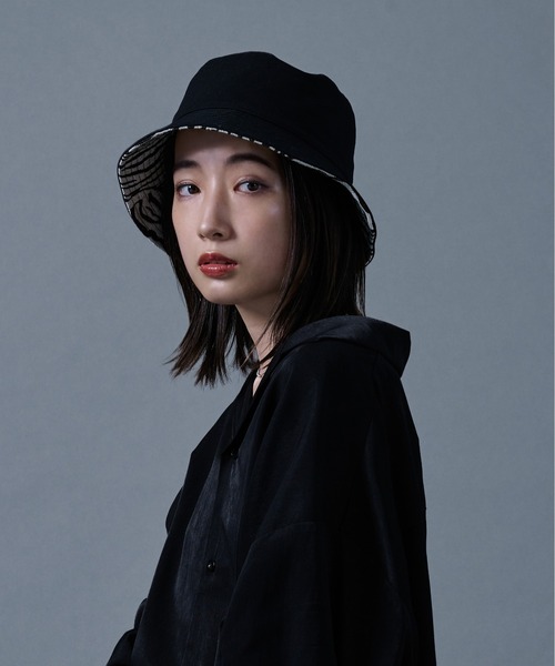 Ellno Loset(エルノロゼット)の「リバーシブルバケットハット(ハット・レディース・ブラック・FREE)」の4枚目の写真
