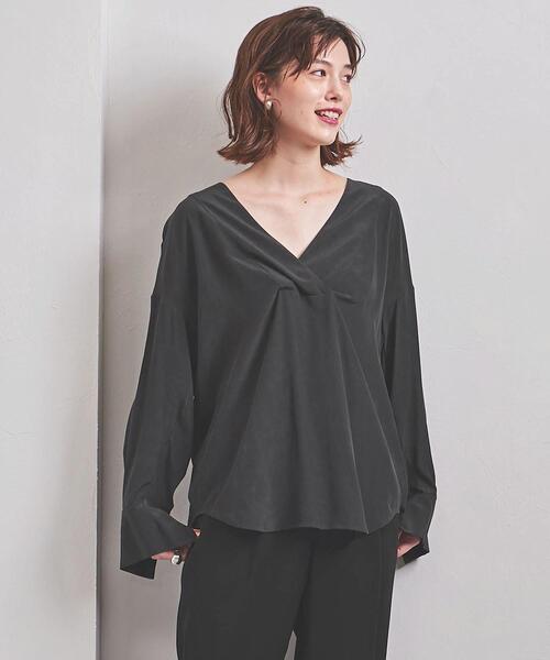 EQUIPMENT(エキップモン)の「<EQUIPMENT(エキップモン)>Vネック ブラウス ■■■(シャツ/ブラウス・レディース・ブラック/ライトピンク・XS/S)」の2枚目の写真