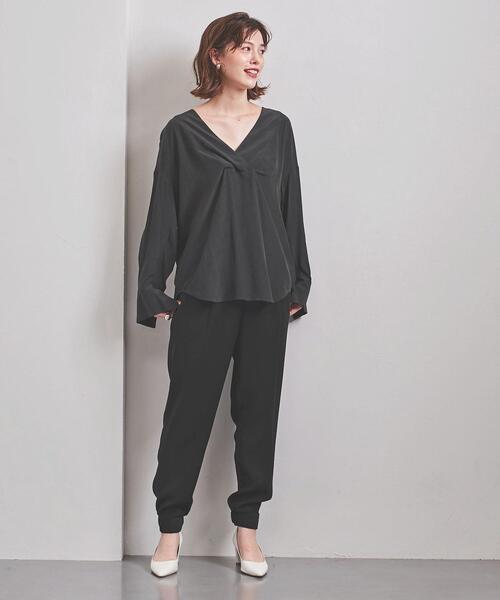 EQUIPMENT(エキップモン)の「<EQUIPMENT(エキップモン)>Vネック ブラウス ■■■(シャツ/ブラウス・レディース・ブラック/ライトピンク・XS/S)」の9枚目の写真