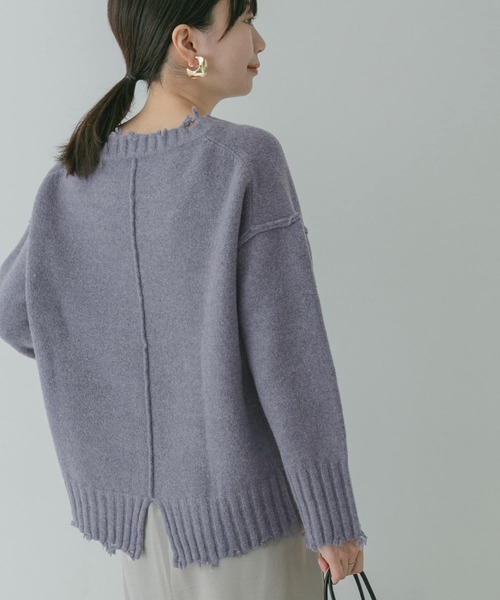 KBF+（ケービーエフプラス）の「KBF+　ダメージオーバーニット∴（ニット/セーター・レディース・アイボリー/ブルー/モカ・ONE）」の3枚目の写真