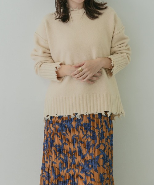 KBF+（ケービーエフプラス）の「KBF+　ダメージオーバーニット∴（ニット/セーター・レディース・アイボリー/ブルー/モカ・ONE）」の20枚目の写真