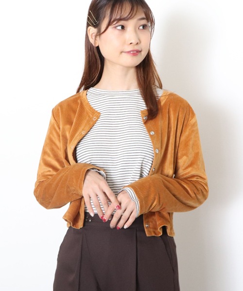 archives(アルシーヴ)の「カットコーデュロイ2WAYカーディガン(カーディガン/ボレロ・レディース・マスタード/ブルー/ブラック/ブラウン/アイボリー・MEDIUM)」の8枚目の写真