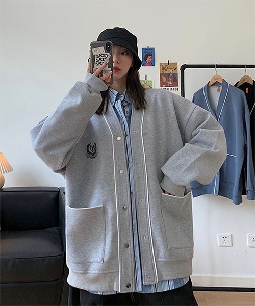 WESTBOY（ウエストボーイ）の「【WB ORIGINALS】Drop Shoulder Sweat Sport Cardigan WO21W3TP08（カーディガン/ボレロ・メンズ・ブラック/ブルー/グレー・M/XL/L）」の9枚目の写真