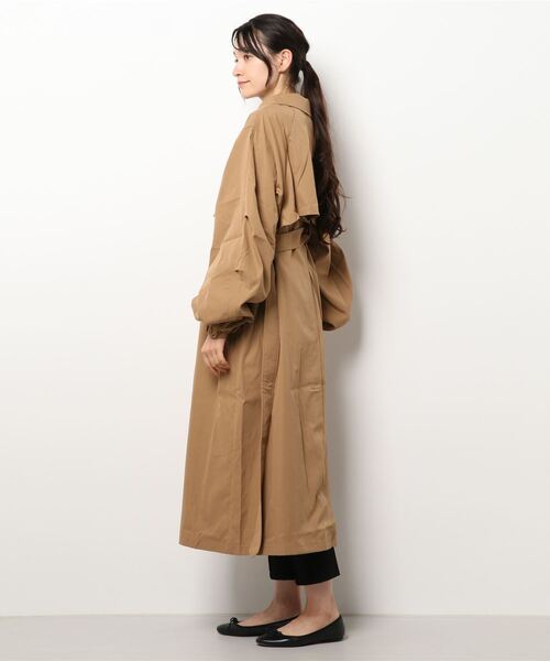 reca（レカ）の「シャークスキンフライヨークステンカラーコート（ステンカラーコート・レディース・ベージュ/グリーン系その他・M）」の3枚目の写真