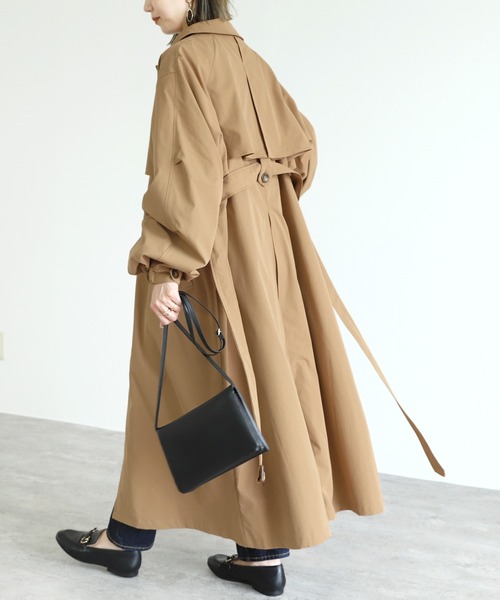 reca（レカ）の「シャークスキンフライヨークステンカラーコート（ステンカラーコート・レディース・ベージュ/グリーン系その他・M）」の9枚目の写真