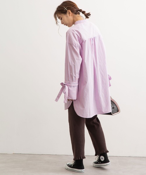 POU DOU DOU（プードゥドゥ）の「リボンスリーブチュニックシャツ（シャツ/ブラウス・レディース・オフホワイト/ブルー/ピンク・3）」の21枚目の写真