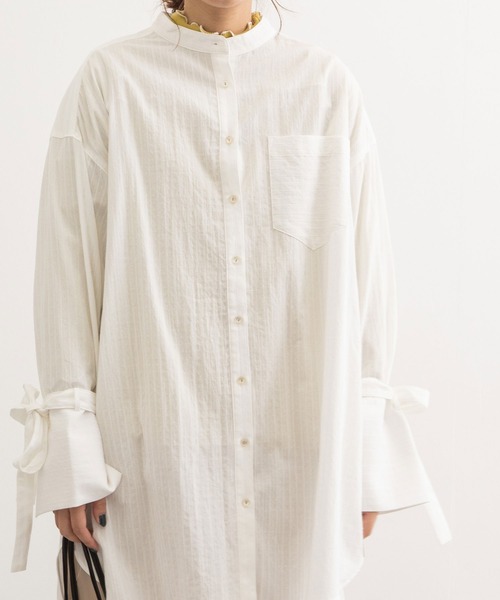 POU DOU DOU（プードゥドゥ）の「リボンスリーブチュニックシャツ（シャツ/ブラウス・レディース・オフホワイト/ブルー/ピンク・3）」の6枚目の写真