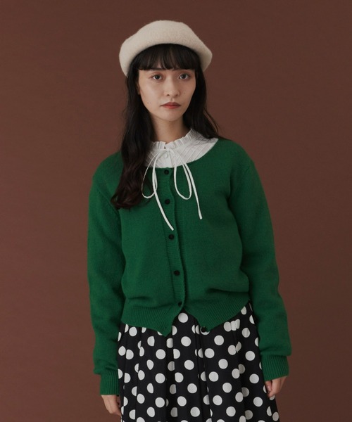 MERLOT(メルロー)の「ボタン配色カーディガン(カーディガン/ボレロ・レディース・グリーン/ネイビー/レッド・FREE)」の9枚目の写真