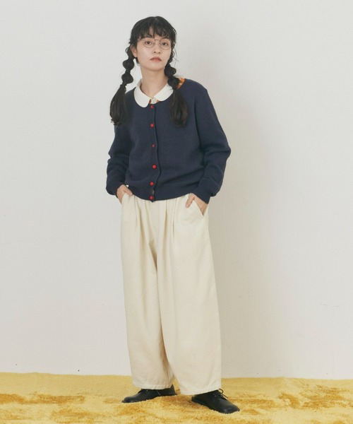 MERLOT(メルロー)の「ボタン配色カーディガン(カーディガン/ボレロ・レディース・グリーン/ネイビー/レッド・FREE)」の13枚目の写真