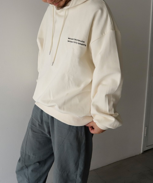 VitaFelice(ヴィータフェリーチェ)の「ビッグシルエットフードパーカー(パーカー・レディース・ブラック/アイボリー/グリーン・FREE)」の14枚目の写真