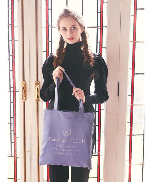 Maison de FLEUR（メゾンドフルール）の「EC限定ロゴプリントスクエアトートバッグ（トートバッグ・レディース・プラム/ブラック/ブルー/オリーブ・FREE）」の17枚目の写真