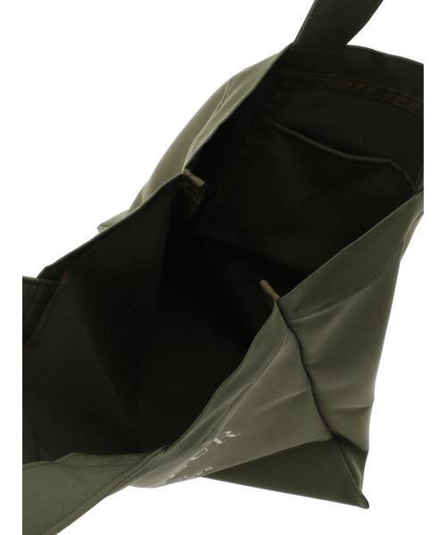 Maison de FLEUR（メゾンドフルール）の「EC限定ロゴプリントスクエアトートバッグ（トートバッグ・レディース・プラム/ブラック/ブルー/オリーブ・FREE）」の12枚目の写真