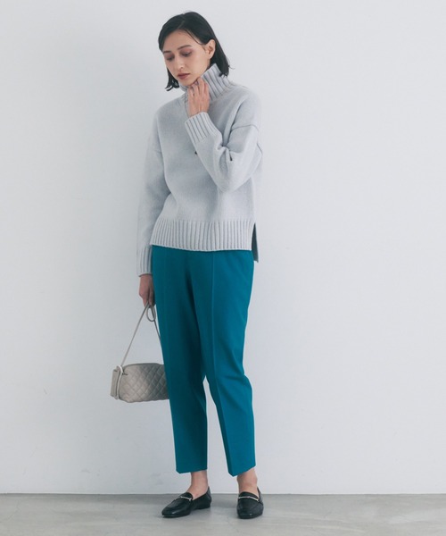 ANAYI（アナイ）の「ストレッチツイルテーパードパンツ（その他パンツ・レディース・オフホワイト/ターコイズブルー/ネイビー・36/38/34）」の20枚目の写真