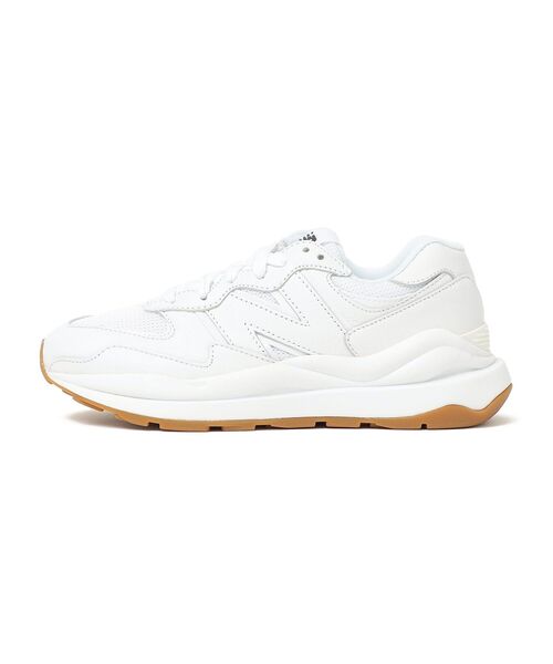 NEW BALANCE(ニューバランス)の「NEWBALANCE:M5740LT(スニーカー・レディース・ホワイト・30/45/40/35)」の4枚目の写真