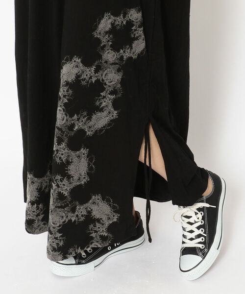 KMRii（ケムリ）の「【別注】KMRii/ケムリ/Double Pocket Magnolia OP（ワンピース・レディース・ブラック・FREE）」の13枚目の写真