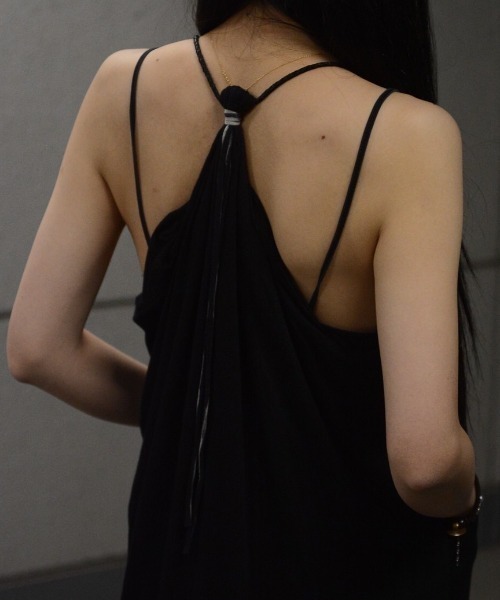 KMRii（ケムリ）の「【別注】KMRii/ケムリ/Double Pocket Magnolia OP（ワンピース・レディース・ブラック・FREE）」の9枚目の写真