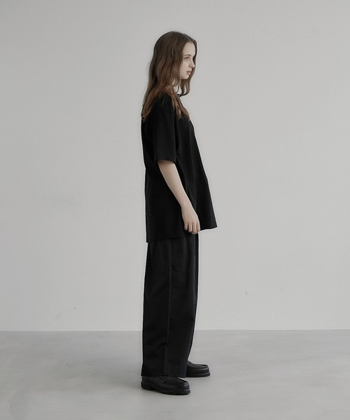 remer（リメール）の「loose box pleats basic wide PT (spring A)/ルーズボックスプリーツベーシックワイドパンツ（その他パンツ・メンズ・ブラック/グレイッシュベージュ・SMALL/MEDIUM/LARGE）」の6枚目の写真