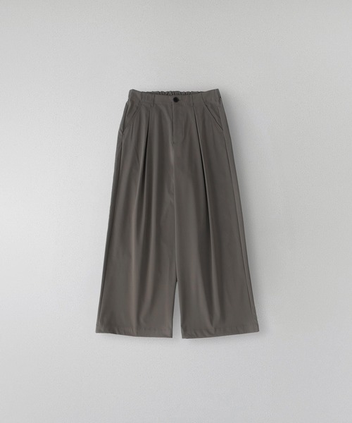 remer（リメール）の「loose box pleats basic wide PT (spring A)/ルーズボックスプリーツベーシックワイドパンツ（その他パンツ・メンズ・ブラック/グレイッシュベージュ・SMALL/MEDIUM/LARGE）」の12枚目の写真