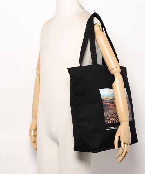 COLONY 2139（コロニートゥーワンスリーナイン）の「メッセージトートバッグ（NATURA)/マチ付きA4収納可能トート（トートバッグ・レディース・ホワイト/ブラック/ホワイト系その他/その他35・FREE）」の8枚目の写真