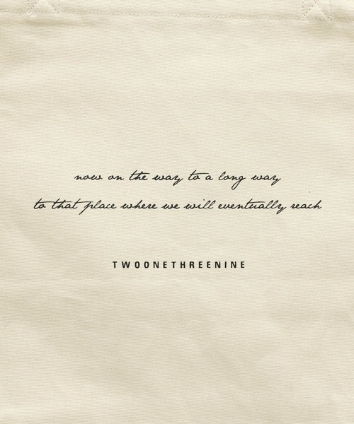 COLONY 2139（コロニートゥーワンスリーナイン）の「メッセージトートバッグ（NATURA)/マチ付きA4収納可能トート（トートバッグ・レディース・ホワイト/ブラック/ホワイト系その他/その他35・FREE）」の22枚目の写真