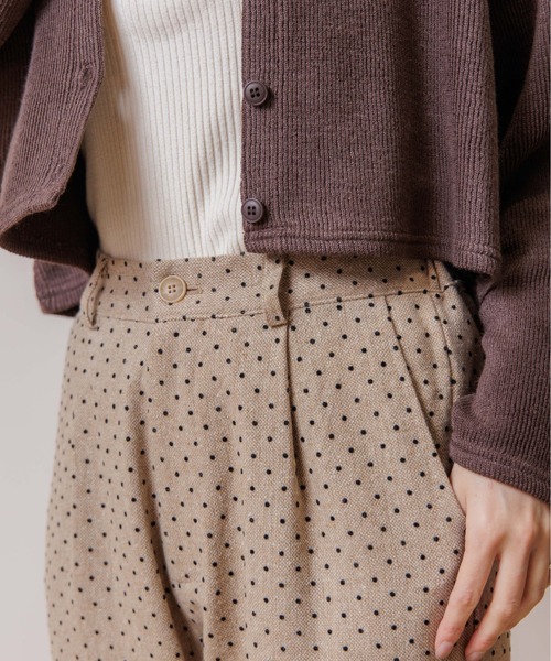 flower（フラワー）の「チャーミングテーパードパンツ（その他パンツ・レディース・ベージュ/グレー・FREE）」の10枚目の写真