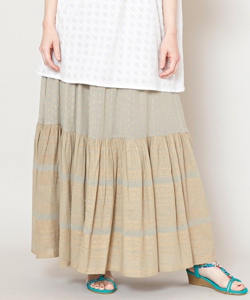 チャイハネ（チャイハネ）の「【チャイハネ】箔プリントティアードスカート（スカート・レディース・ホワイト/ブラック/パープル/ピンク/イエロー/ブルー/レッド/オフホワイト/カーキ・FREE）」の5枚目の写真