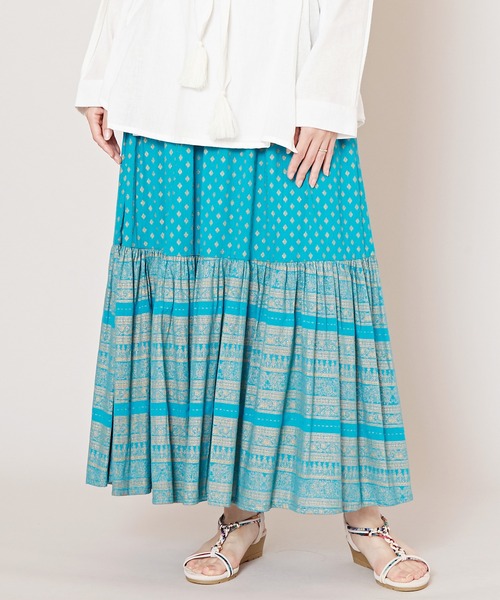 チャイハネ（チャイハネ）の「【チャイハネ】箔プリントティアードスカート（スカート・レディース・ホワイト/ブラック/パープル/ピンク/イエロー/ブルー/レッド/オフホワイト/カーキ・FREE）」の6枚目の写真