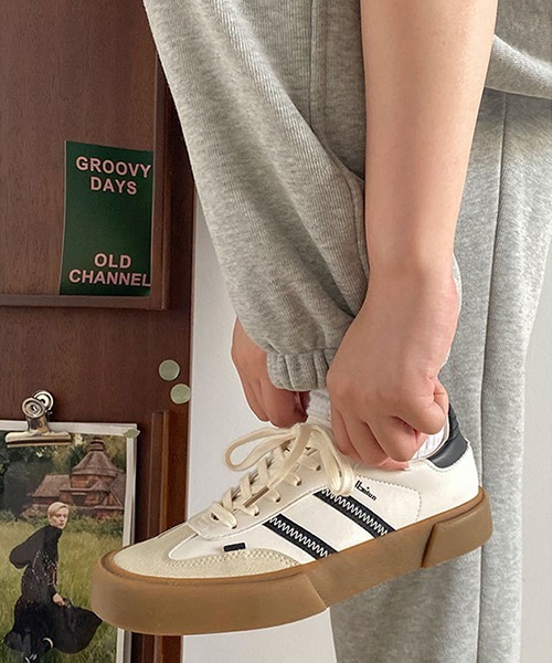 SVEC（シュベック）の「ガムソール ローカット ミリタリー ローテクスニーカー（スニーカー・レディース・ホワイト・36/43/37/41/44/39/38/40/42/35）」の15枚目の写真