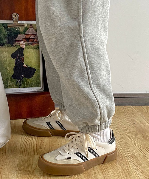 SVEC（シュベック）の「ガムソール ローカット ミリタリー ローテクスニーカー（スニーカー・レディース・ホワイト・36/43/37/41/44/39/38/40/42/35）」の19枚目の写真