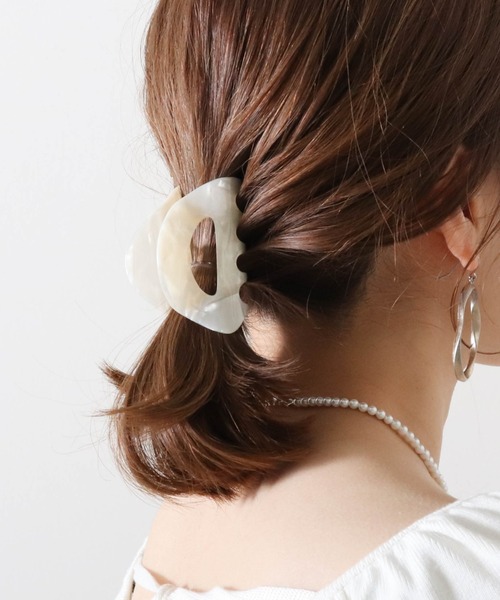 Cheek（チーク）の「ニュアンスヘアクリップ（バレッタ/ヘアクリップ・レディース・オフホワイト/グリーン系その他/ホワイト×ブラウン・FREE）」の14枚目の写真