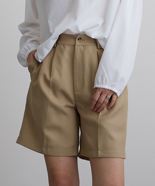 Mayree（メイリー）の「【Mayree】タックショートパンツ（スラックス・レディース・ブラック/ベージュ/パープル/グレイッシュベージュ・FREE）」の3枚目の写真