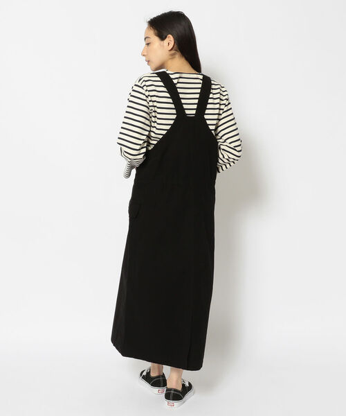 AVIREX（アヴィレックス）の「ZIP JUMPER SKIRT/ ジップジャンパースカート（ジャンパースカート・レディース・ブラック/カーキ・SMALL/MEDIUM）」の3枚目の写真