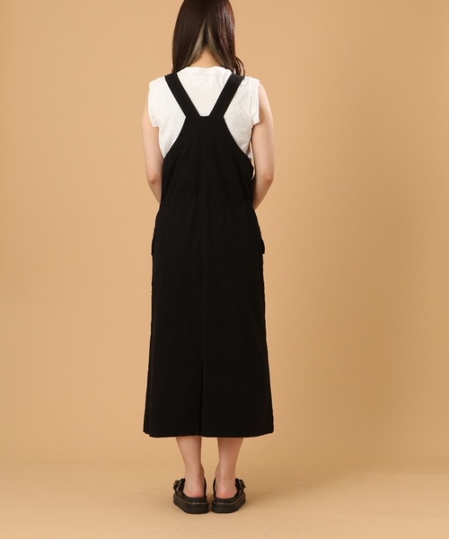 AVIREX（アヴィレックス）の「ZIP JUMPER SKIRT/ ジップジャンパースカート（ジャンパースカート・レディース・ブラック/カーキ・SMALL/MEDIUM）」の8枚目の写真