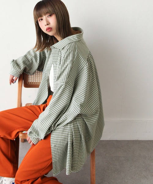 Chillfar(チルファー)の「ギンガムチェックバックタックシャツ(シャツ/ブラウス・レディース・パープル/カーキ/イエロー/ブルー/ライトグリーン・FREE)」の11枚目の写真