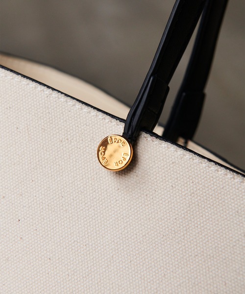 E'POR(エポール)の「【E'POR】Y BAG Mini(サイドジップミニショルダーバッグ)Canvas(ハンドバッグ・レディース・オフホワイト・FREE)」の4枚目の写真