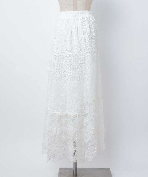 one after another NICE CLAUP（ワンアフターアナザーナイスクラップ）の「パッチワークレーススカート（スカート・レディース・オフホワイト/ブラック・FREE）」の17枚目の写真