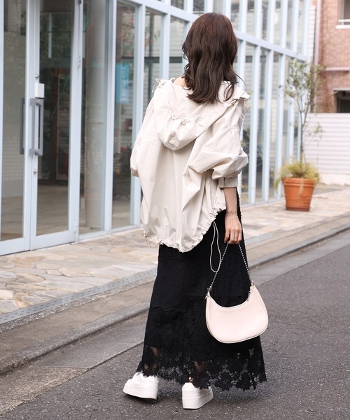 one after another NICE CLAUP（ワンアフターアナザーナイスクラップ）の「パッチワークレーススカート（スカート・レディース・オフホワイト/ブラック・FREE）」の20枚目の写真