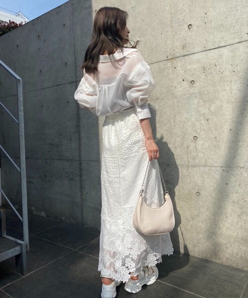 one after another NICE CLAUP（ワンアフターアナザーナイスクラップ）の「パッチワークレーススカート（スカート・レディース・オフホワイト/ブラック・FREE）」の3枚目の写真