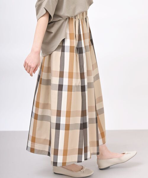rps（アールピーエス）の「ＢＩＧチェックフレアースカート（スカート・レディース・ベージュ/イエロー/ブルー/グリーン/ネイビー/オレンジ/パープル・M/フリー）」の3枚目の写真