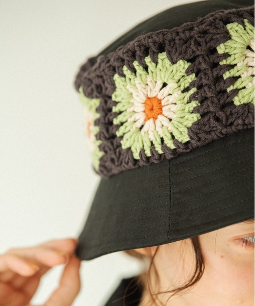 idem（イデム）の「crochet bucket hat/かぎ編みクロシェバケットハット（ハット・レディース・ブラック・FREE）」の10枚目の写真