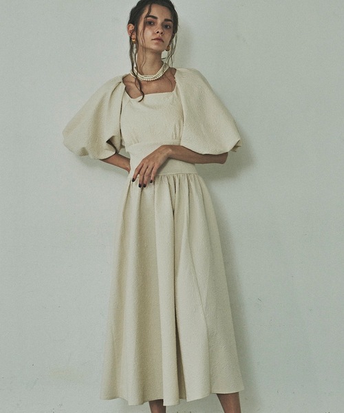 LA BELLE ETUDE(ラベルエチュード)の「BACK OPENベアSETワンピース(ワンピース・レディース・ホワイト/ブラック/ブルー・FREE)」の2枚目の写真