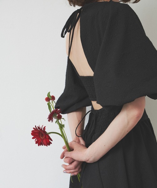 LA BELLE ETUDE(ラベルエチュード)の「BACK OPENベアSETワンピース(ワンピース・レディース・ホワイト/ブラック/ブルー・FREE)」の18枚目の写真