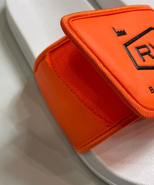 RVCA（ルーカ）の「WEB限定 RVCA SLIDE SANDAL（サンダル・メンズ・ホワイト/ブラック/オレンジ・8/10/9）」の11枚目の写真